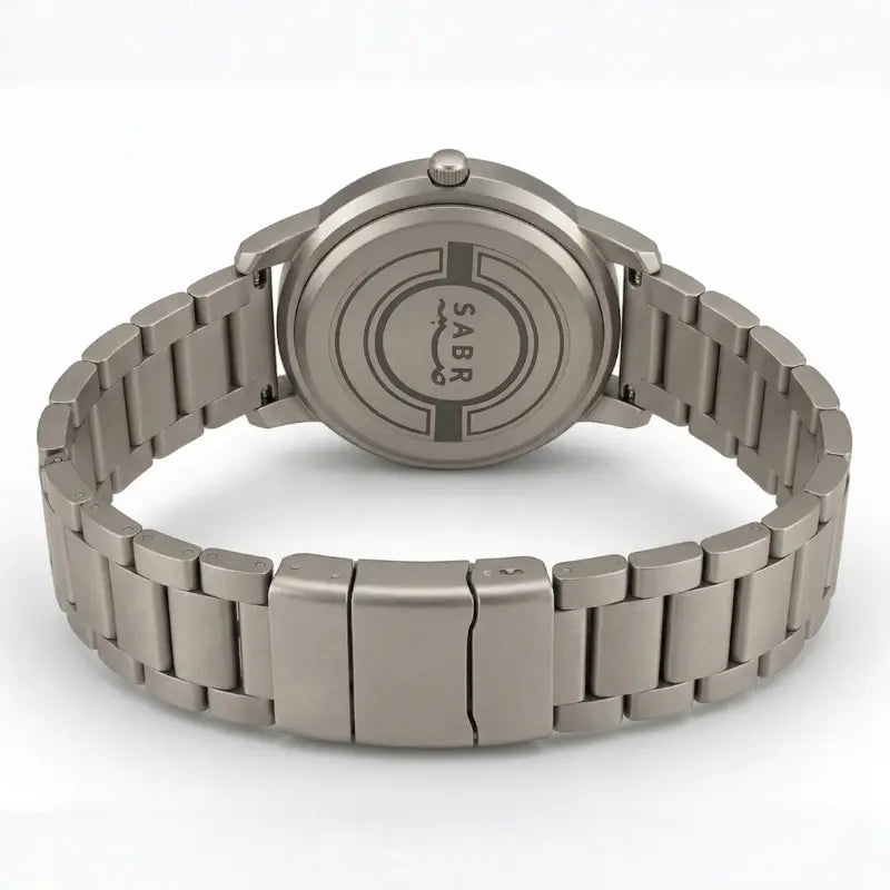 Montre « SABR » avec Chiffres Arabe et Bracelet en Acier - Édition Full Silver Waqti Store