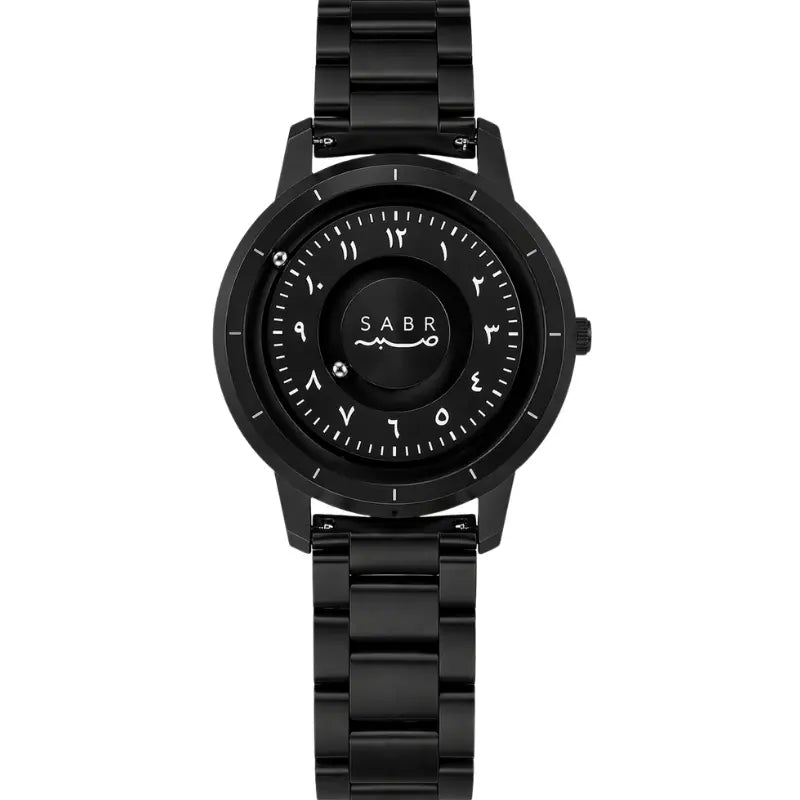 Montre « SABR » avec Chiffres Arabe et Bracelet en Acier - Édition Full Black Waqti Store