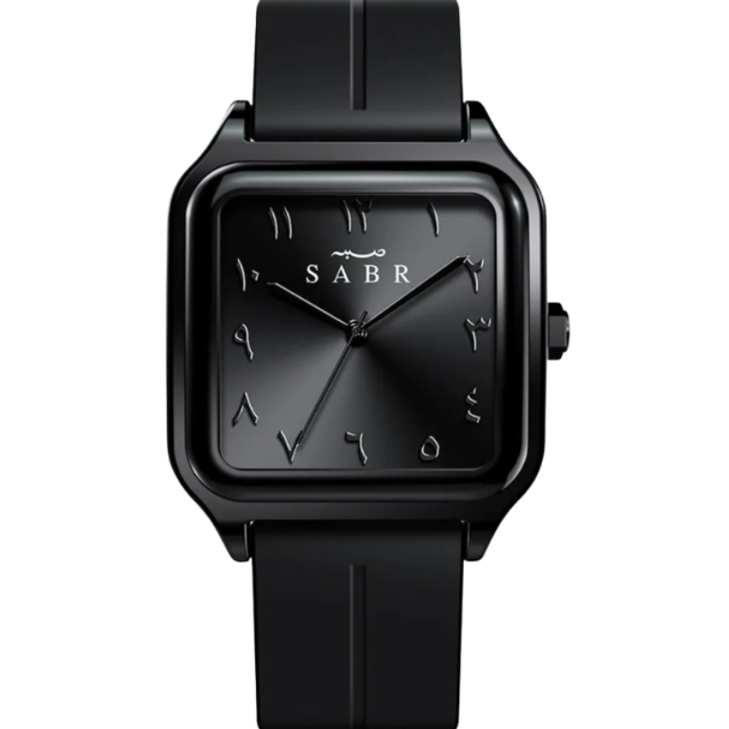 Montre « SABR » avec Chiffres Arabe Cadran Argent et Bracelet en Silicone Noir Waqti Store